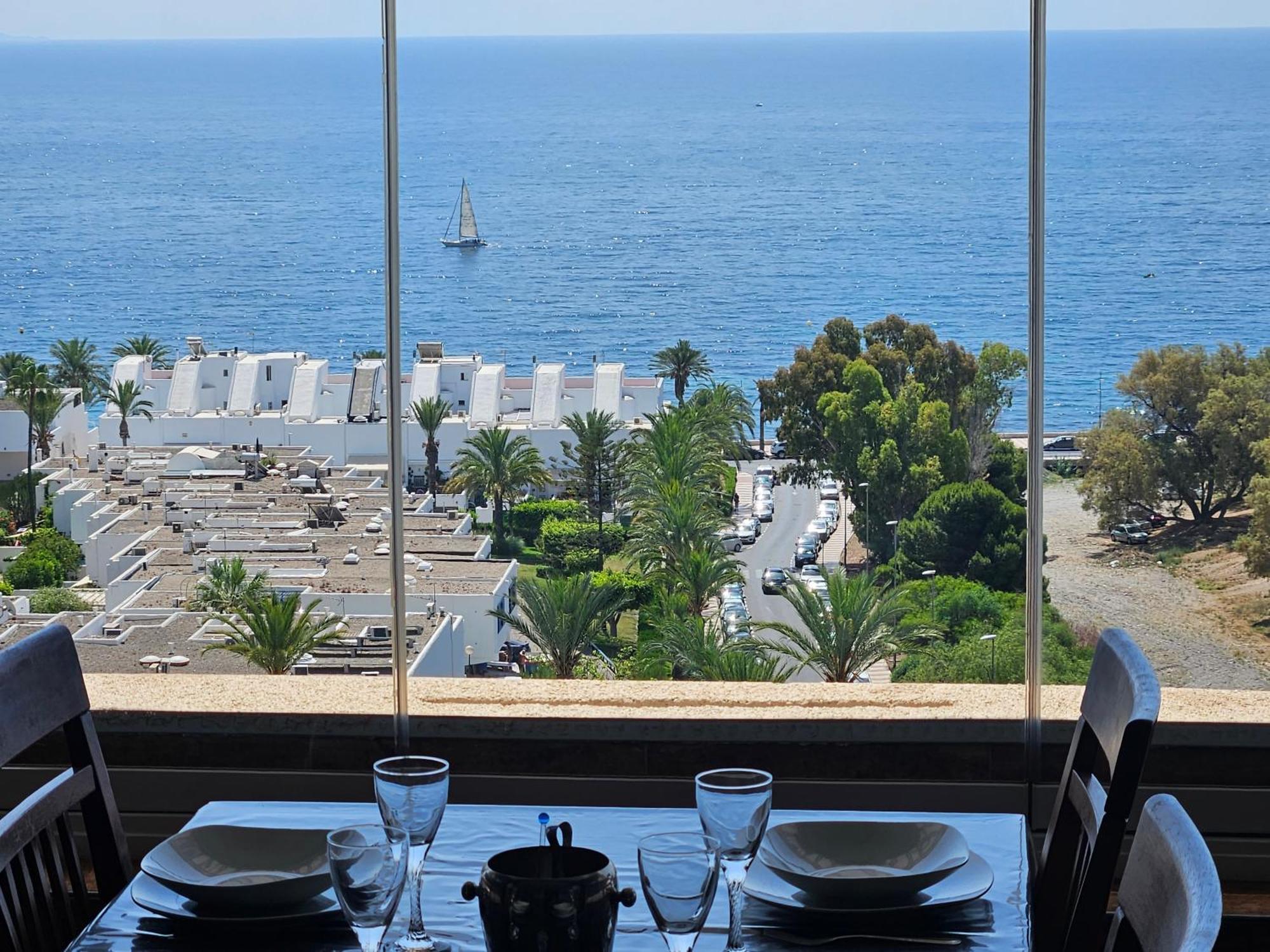 Mirando Al Mar Lejlighed Aguadulce  Eksteriør billede